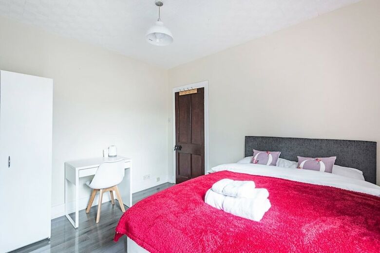 Residencia Comfortable 4-bed House