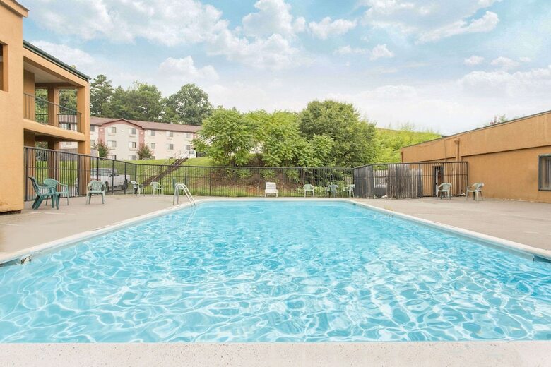 Hotel Knights Inn Roanoke