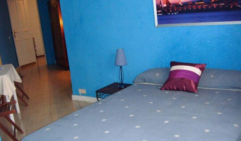 Hostal Puerta Del Sol Rooms