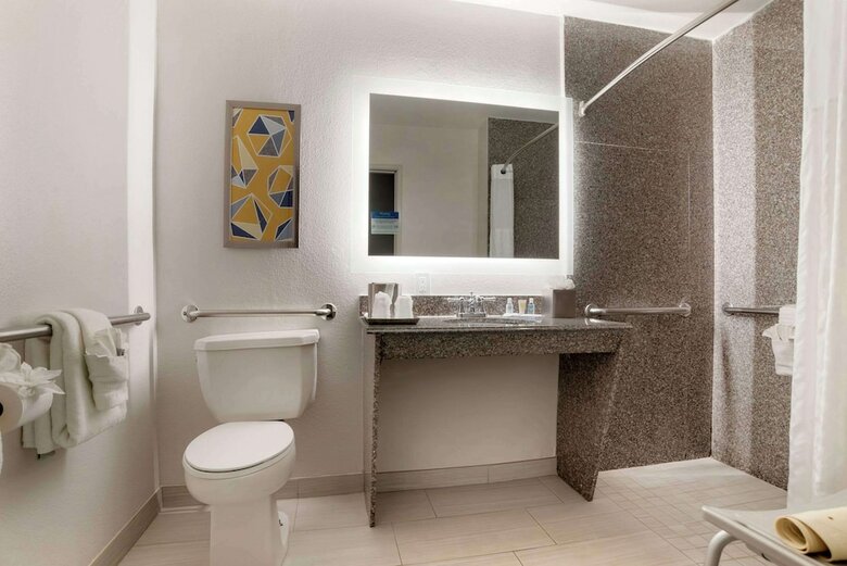 Radisson Hotel New Orleans Airport