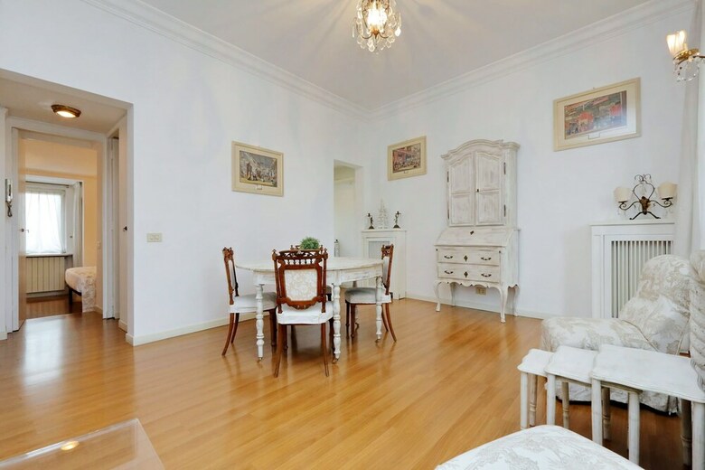 Borghese Apartment - My Extra Home