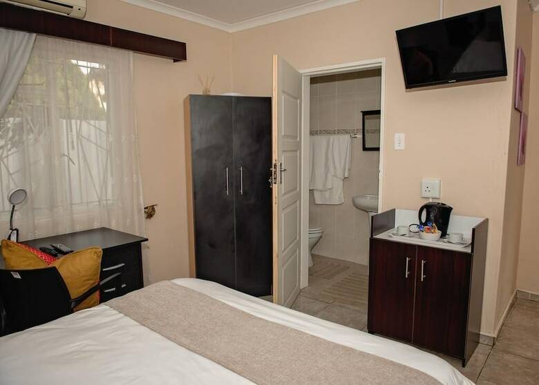Hotel Savannah Guest House