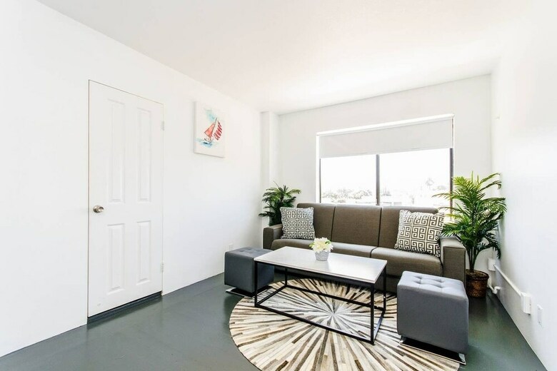 Aparthotel Cabrillo Apartments