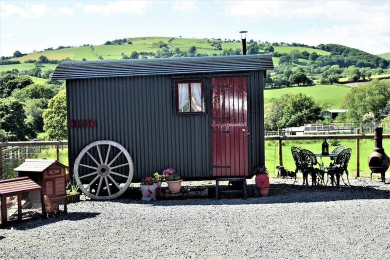 Cabana Meadow Shepherds Hut
