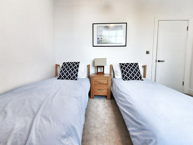 Modern Executive Apartment In Reading