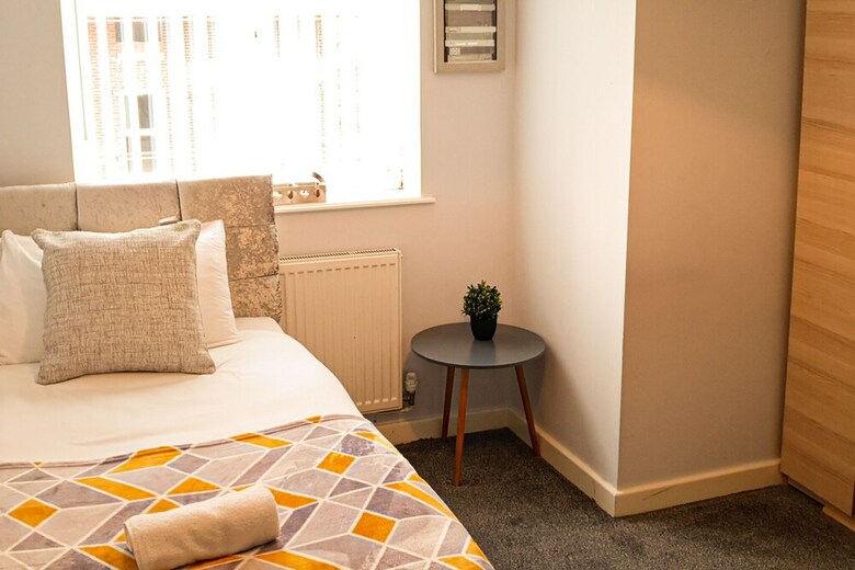 Accentia Lux Apartments