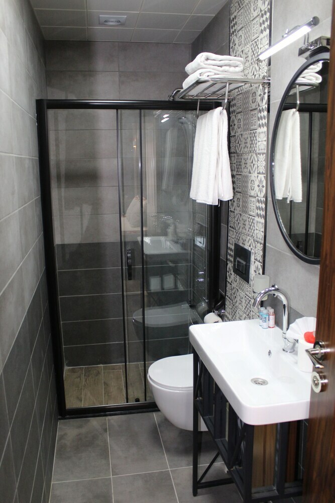 Han Suite Hotel