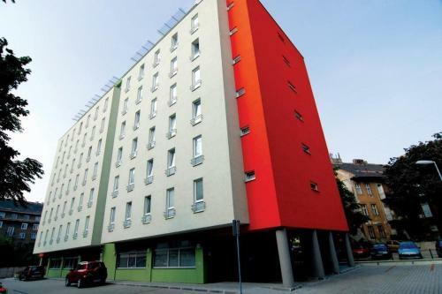 Aparthotel My Home Apartments