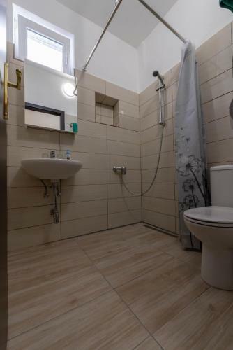 Hostal Penzi�n Vilo