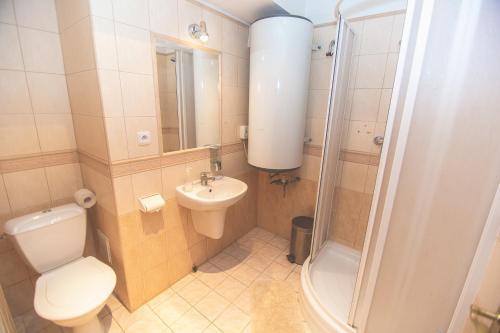 Hostal Penzion Moyzes