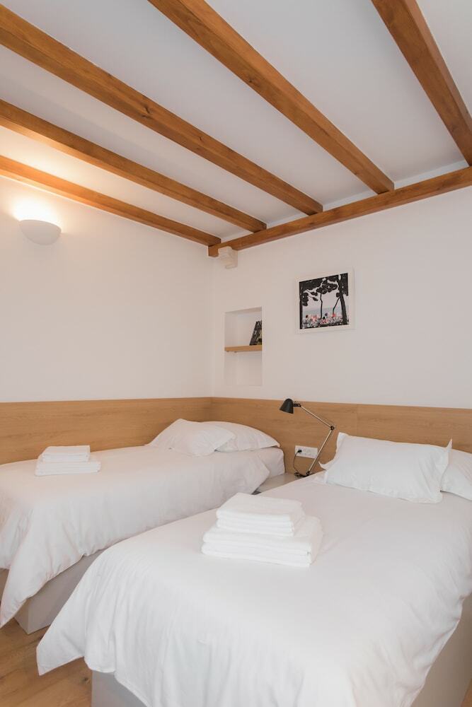 Rooms Kala