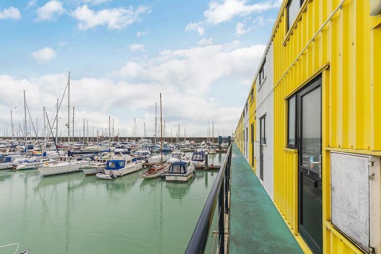 Apartamentos On The Water - Waterside Studio