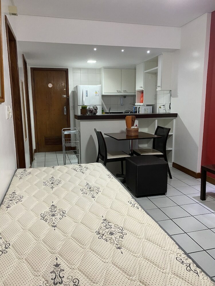 Apartamento Barra Tropical Residence