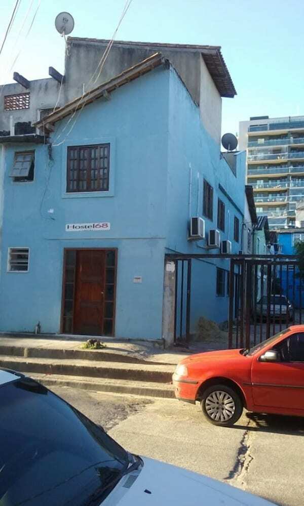 Hostal Hostel 68