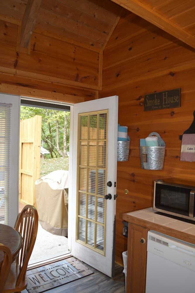 Cabana Bearly Gnomey