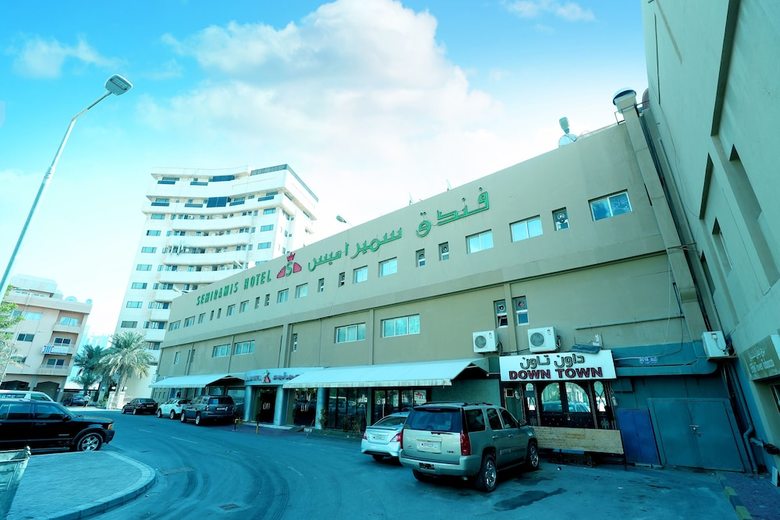 Oyo 112 Semiramis Hotel
