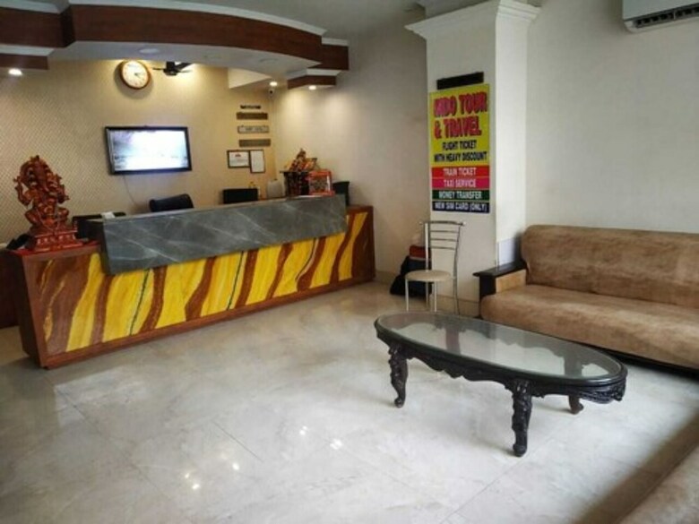 Hotel Adb Rooms Indo Continental