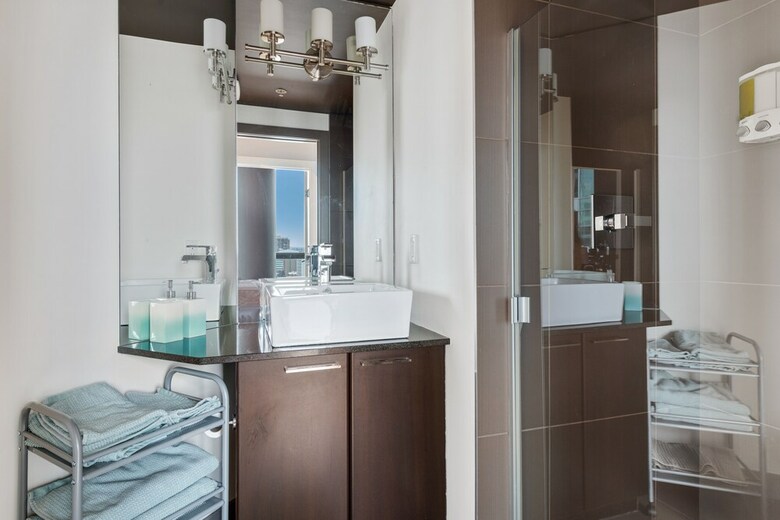 Apartamentos Simply Comfort. Modern Downtown Condos