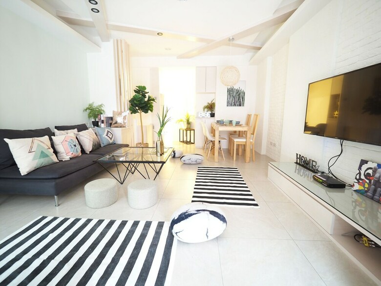Apartamentos Next To Linjiang Night Market