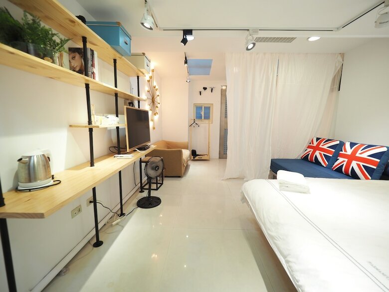 Hotel Near Stayreal Location