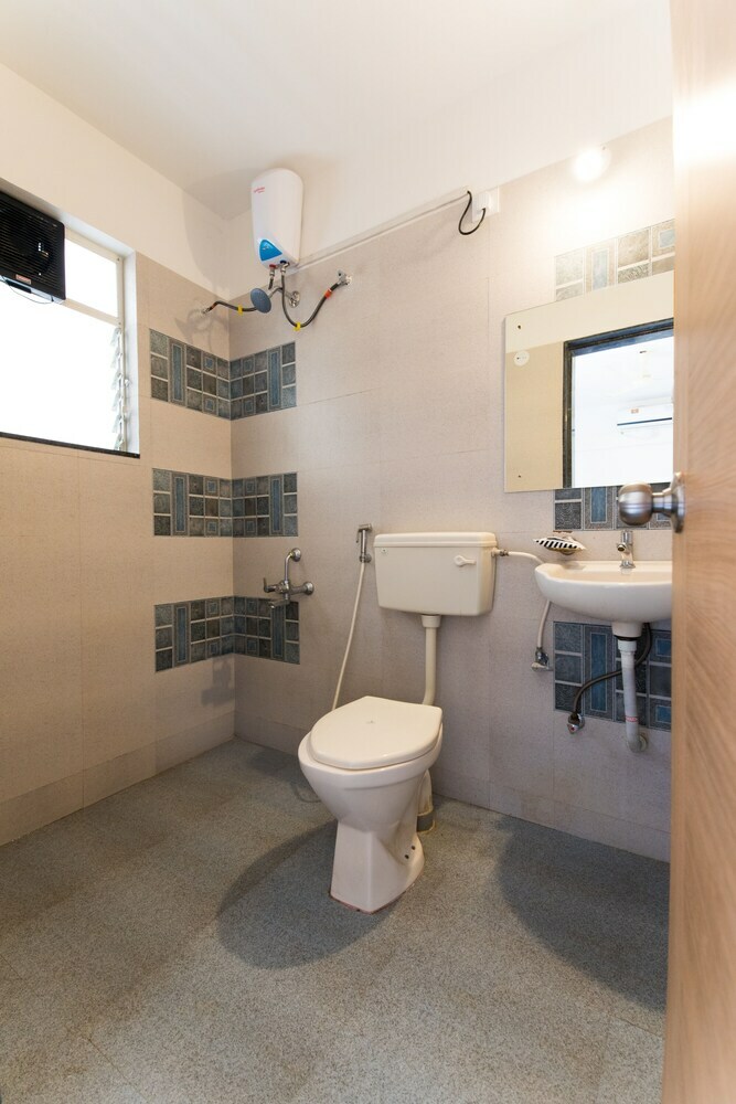 Hotel I Suites