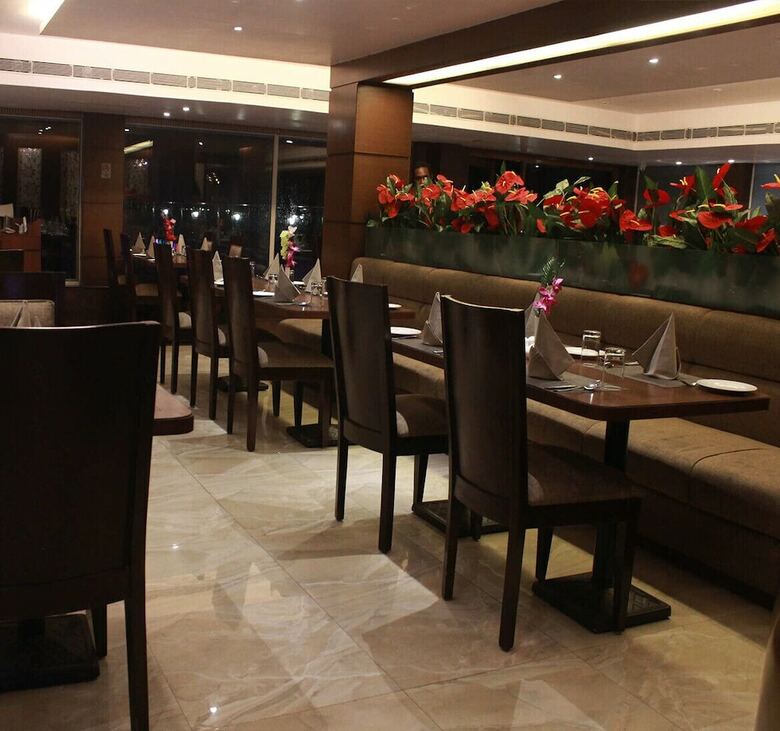 Hotel Golden Leaf Resort