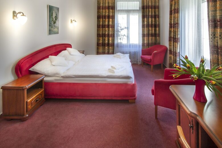 Hotel Grand