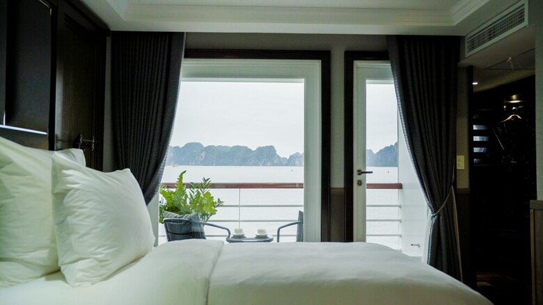 Paradise Grand Cruise