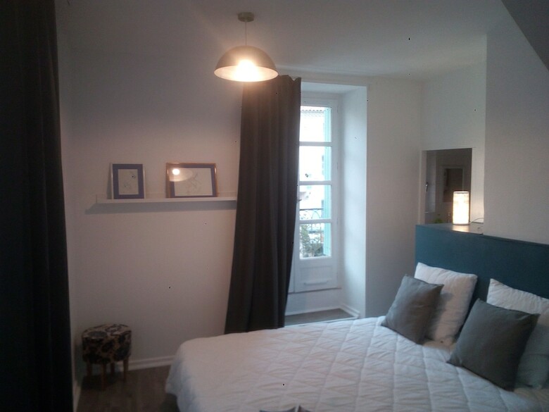 Hotel Le C De Privas