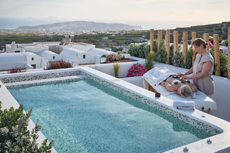 Alleys Boutique &  Spa Hotel