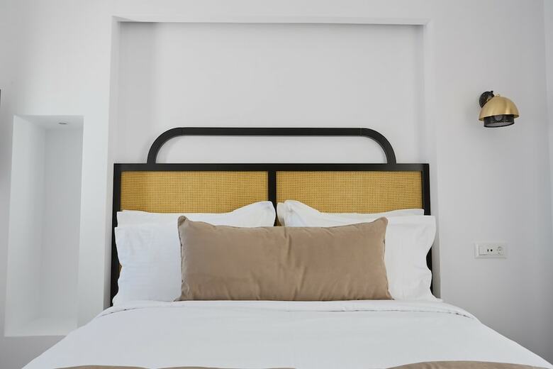 Alleys Boutique &  Spa Hotel