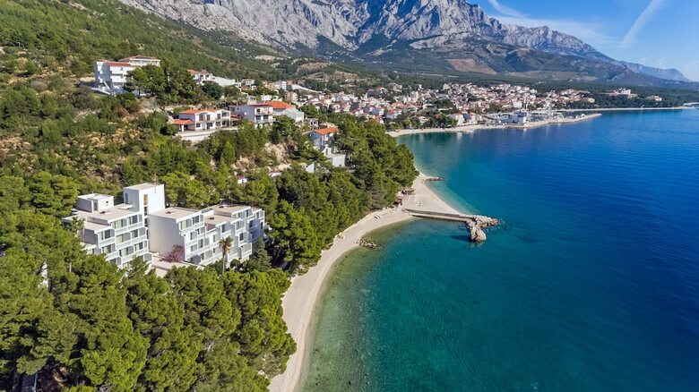 Bluesun Hotel Berulia Beach 4*