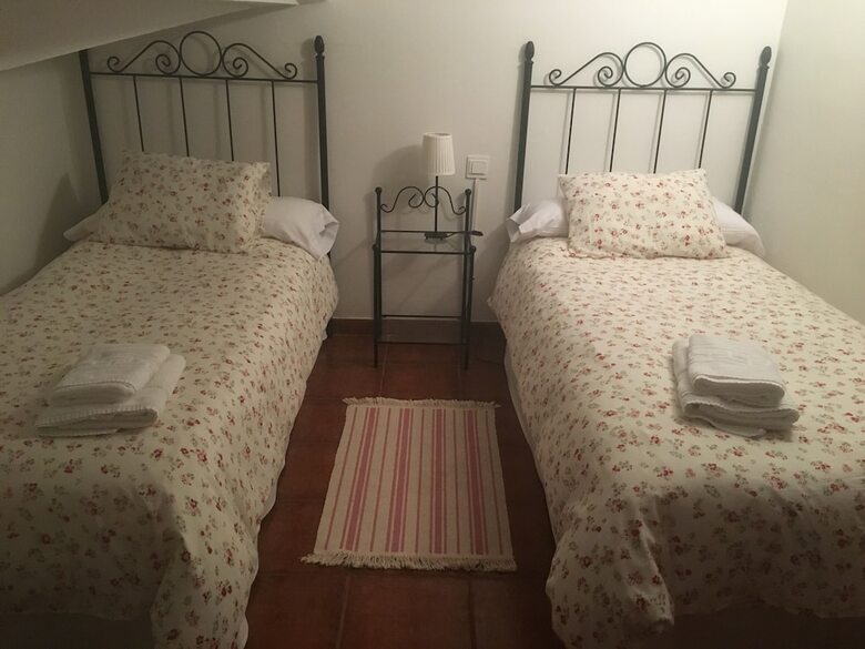 Apartamentos Alojamientos El Horno
