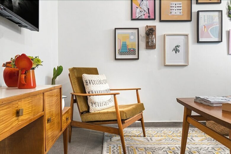 Urban Luxe Apartment - Central Tlv