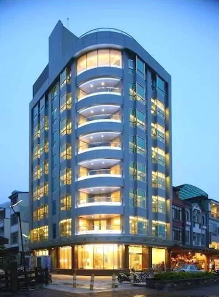 Hotel The Crystal Resort Sun Moon Lake