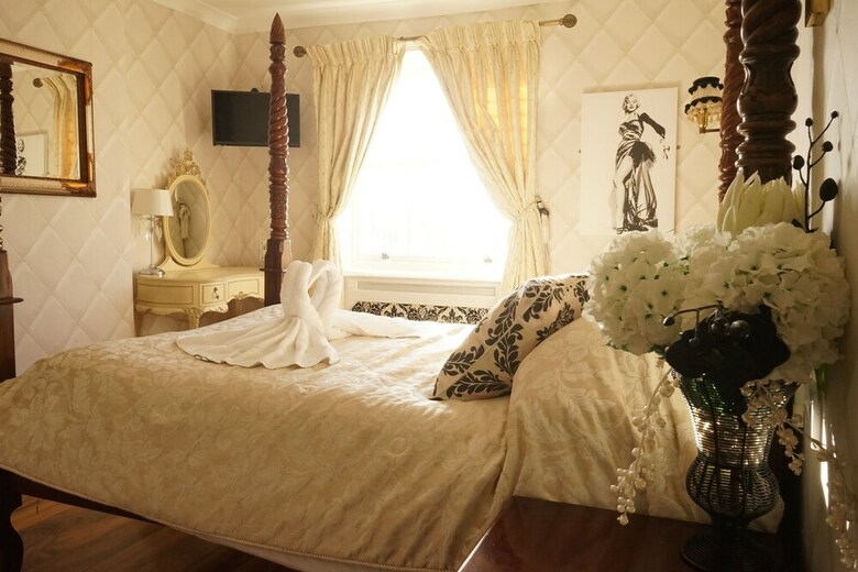 Regency Hotel