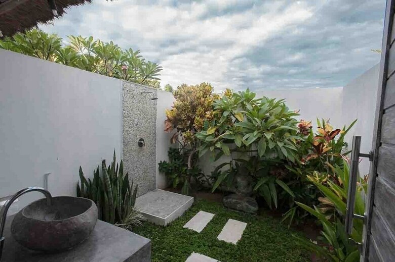 Villa Kencana I