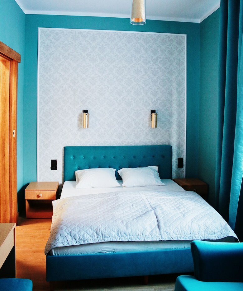 Hostal Elegant Hostel & Apartments