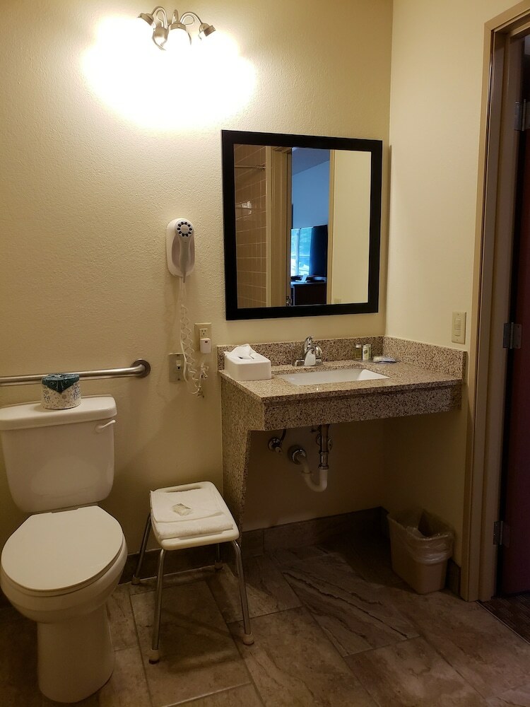 Hotel Cobblestone Inn & Suites Merrill