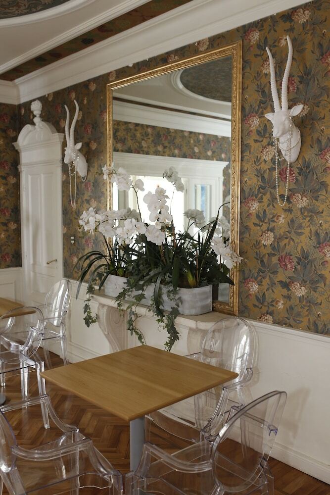 Spazio Arona Hotel Boutique