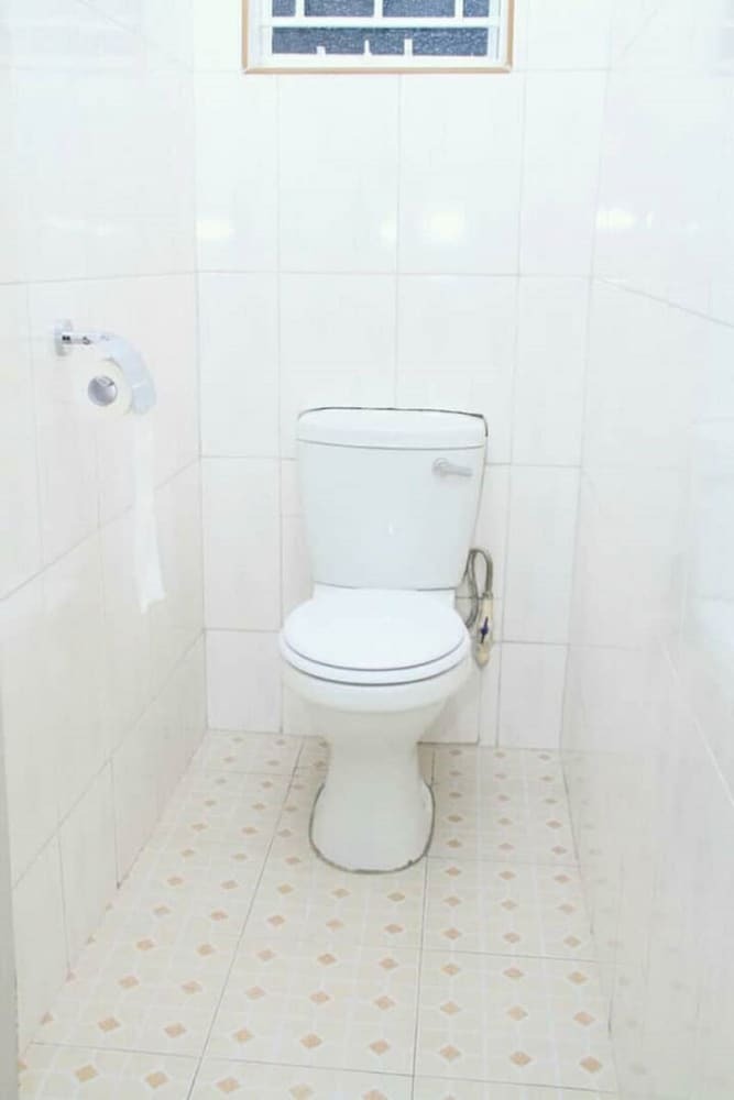 Hotel Kutwingi Lodge