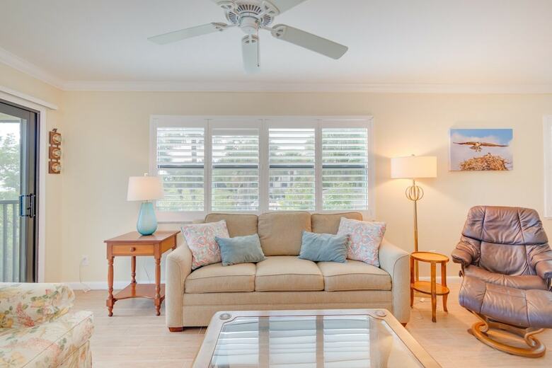 Tarpon Beach 104