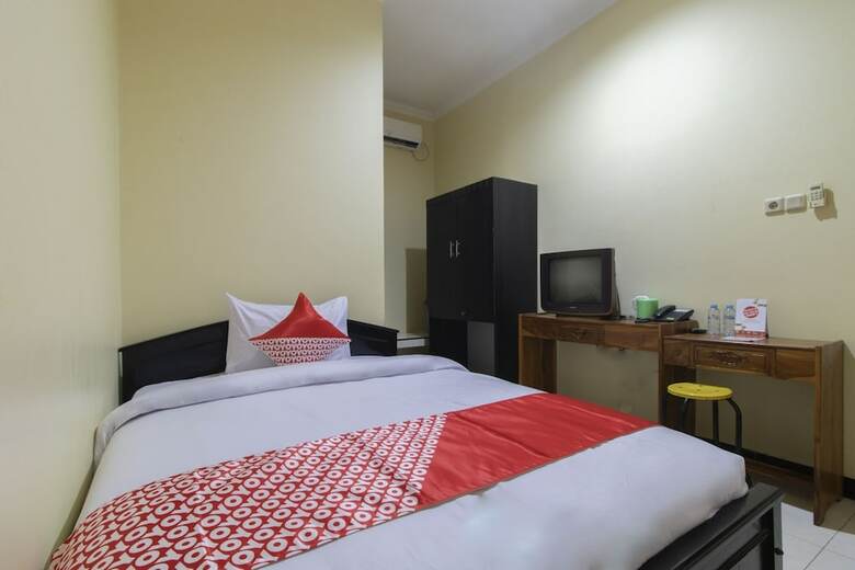 Hostal Oyo 2814 Debitos Hotel