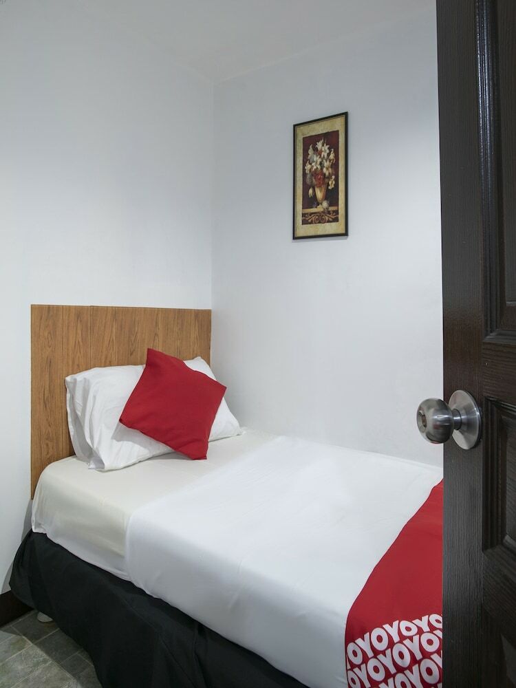 Hotel Oyo 549 Sajj Bldg