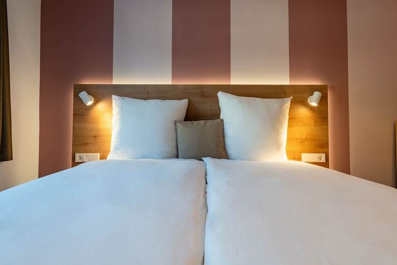 Coucou Hotel
