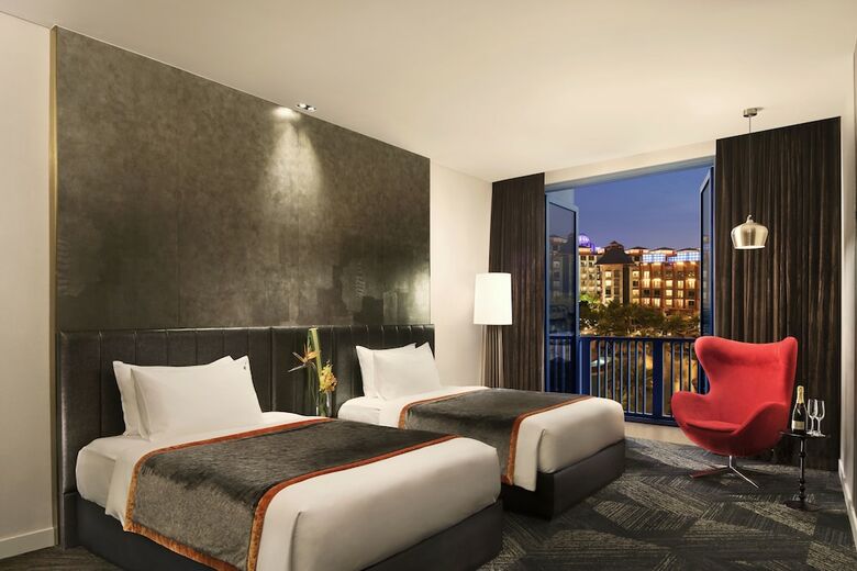 Resorts World Sentosa - Hard Rock Hotel