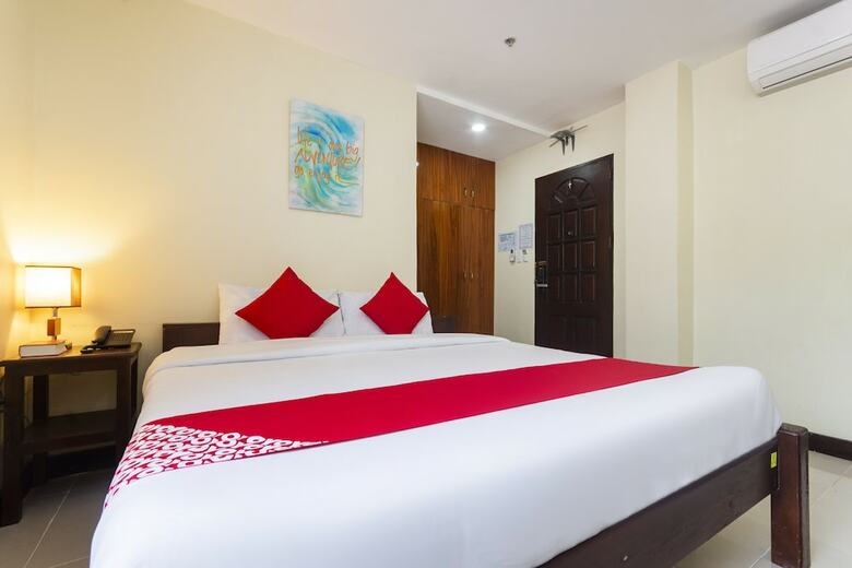 Hostal Safari Hostel