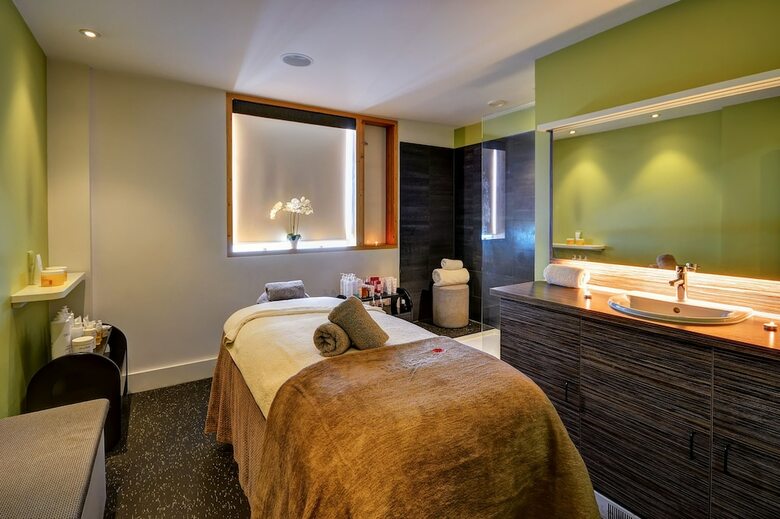 Lifehouse Spa & Hotel