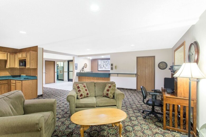 Hotel Super 8 By Wyndham Dodgeville