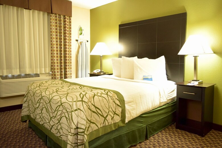 Hotel Baymont By Wyndham Holland